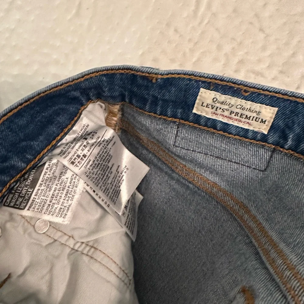 levi’s - Picture 4 of 5